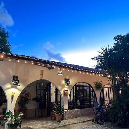Casa Grimaldo Bed & Breakfast El Valle de Anton Exterior photo
