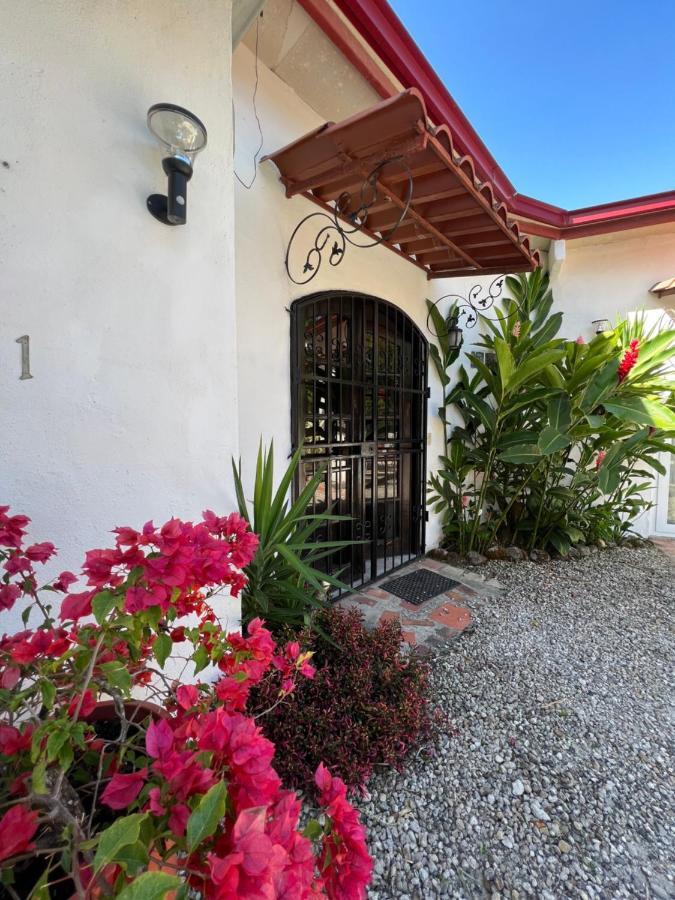 Casa Grimaldo Bed & Breakfast El Valle de Anton Exterior photo